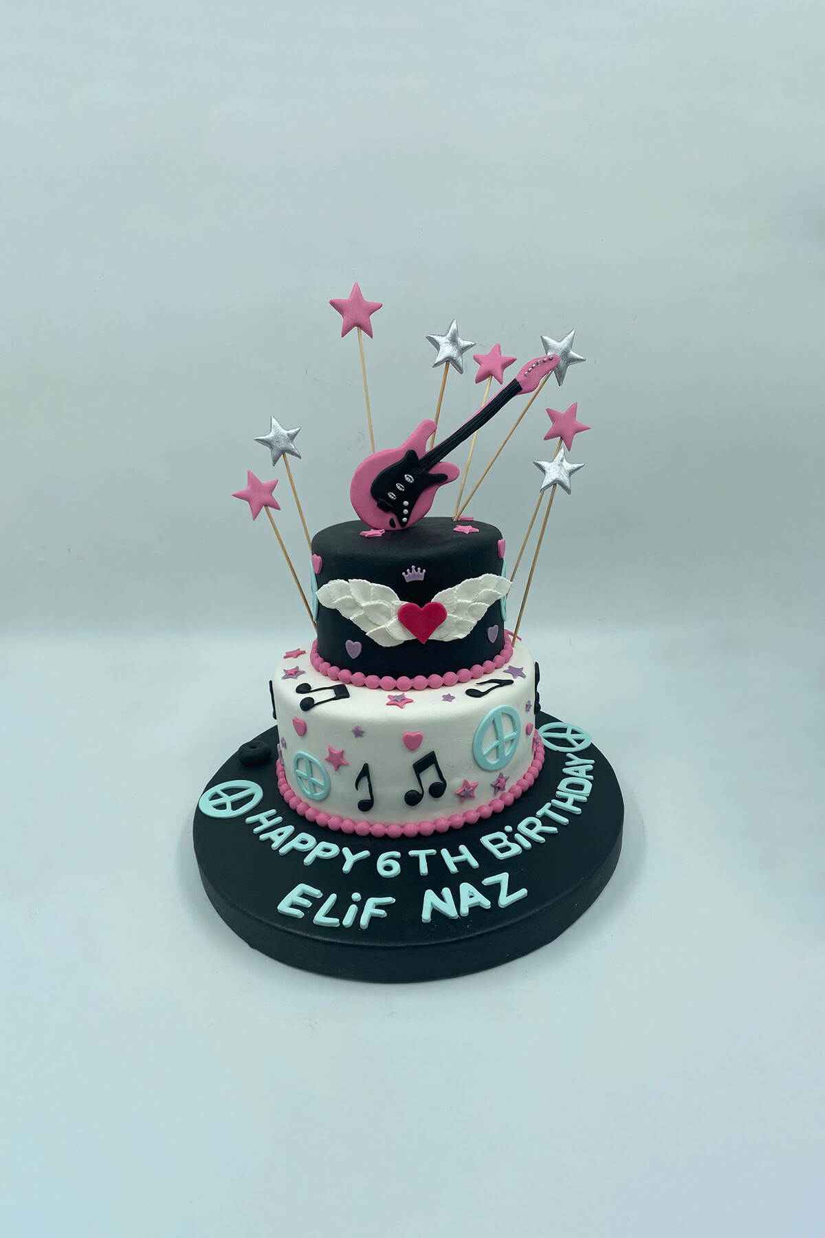 Gitar Konseptli Pasta