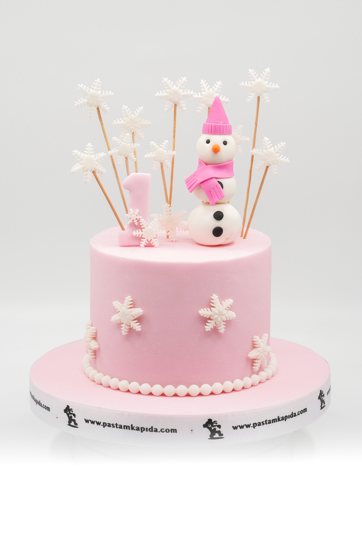 KARDAN ADAM TEMALI BUTİK PASTA