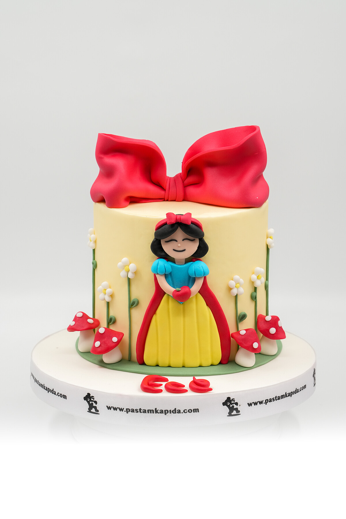 PAMUK PRENSES TEMALI BUTİK PASTA