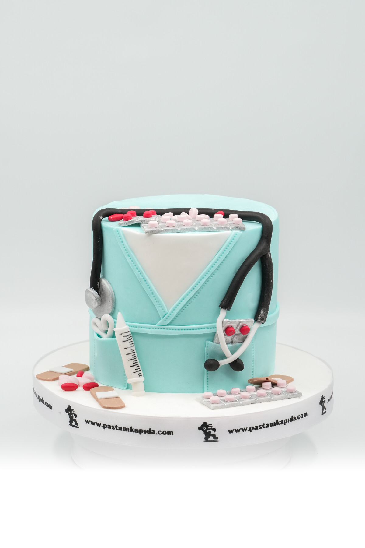 DOKTOR / HEMŞİRE TEMALI BUTİK PASTA