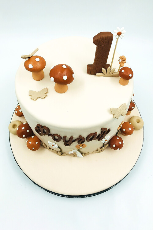 Doğa Figürlü Pasta