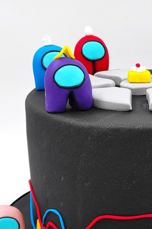 Among Us Temalı Pasta