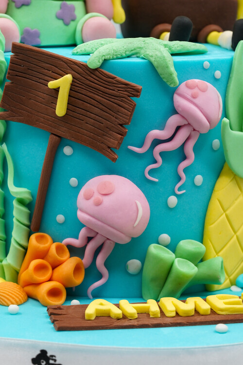 SÜNGER BOB TEMALI BUTİK PASTA