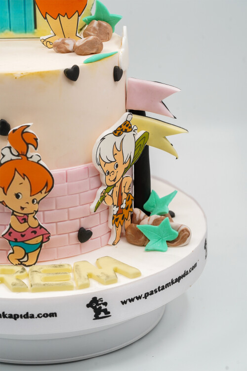 TAŞ DEVRİ TEMALI BUTİK PASTA