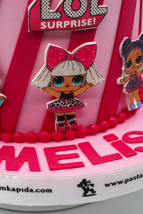 LOL SURPRISE TEMALI BUTİK PASTA