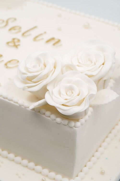 GELİN 1 TEMALI BUTİK PASTA