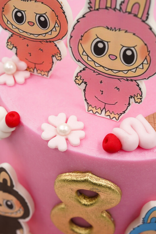 LABUBU 1 TEMALI BUTİK PASTA