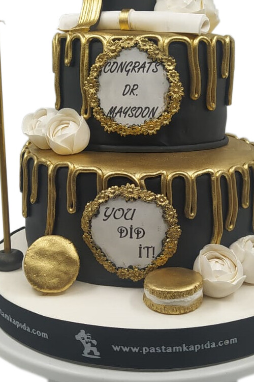 Mezuniyet Pastası