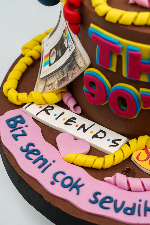 90 LAR TEMALI BUTİK PASTA