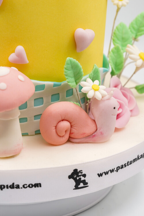 ÖRDEK TEMALI BUTİK PASTA