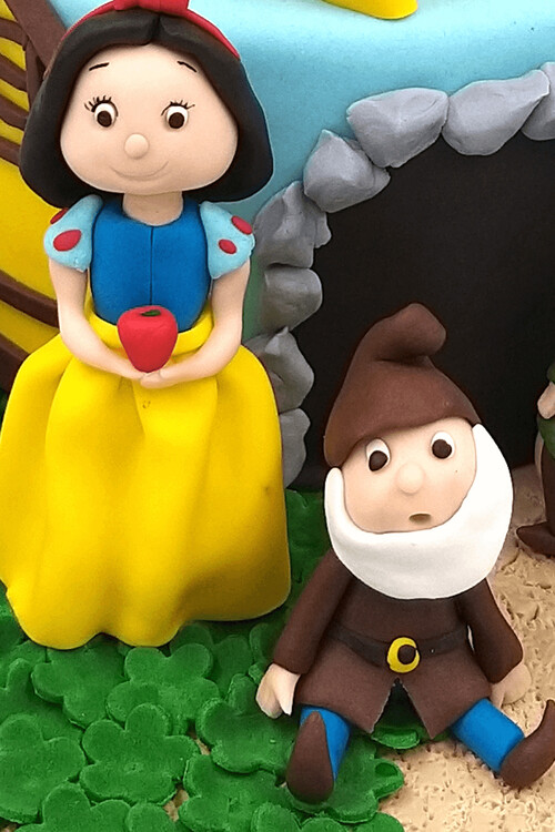 Pamuk Prenses Temalı Pasta-2