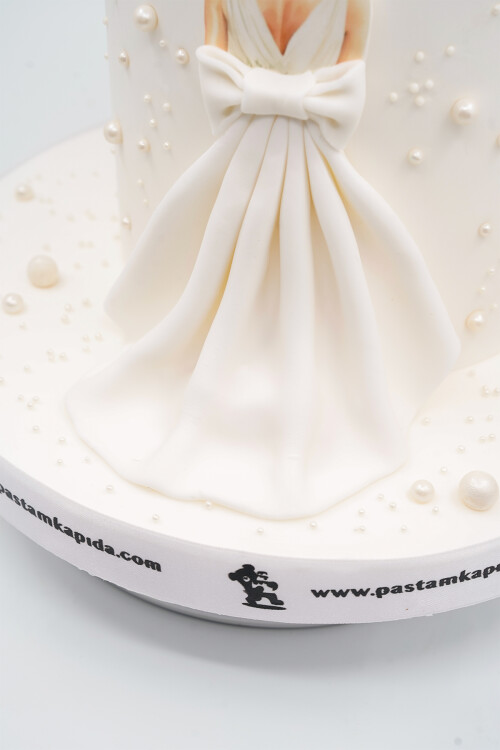 GELİN TEMALI BUTİK PASTA