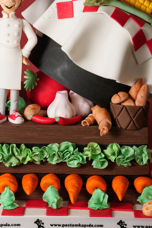 RATATOUİLLE TEMALI BUTİK PASTA