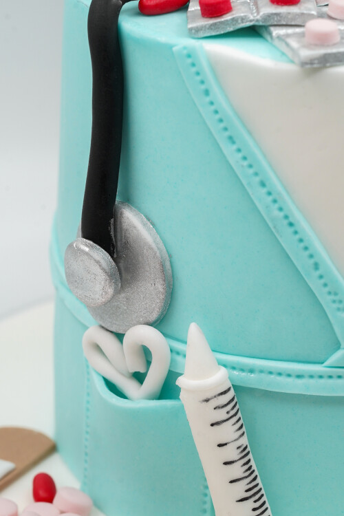 DOKTOR / HEMŞİRE TEMALI BUTİK PASTA