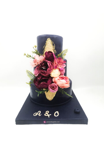 Söz ve Nişan Temalı Pasta