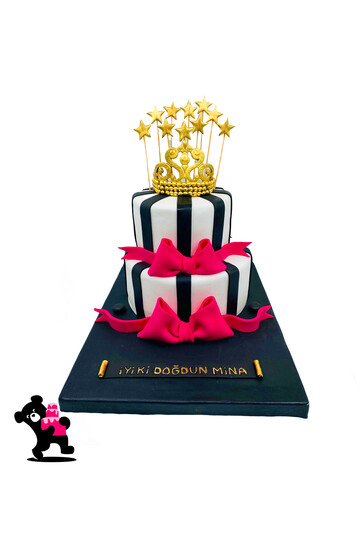 Taçlı Kız Temalı Pasta